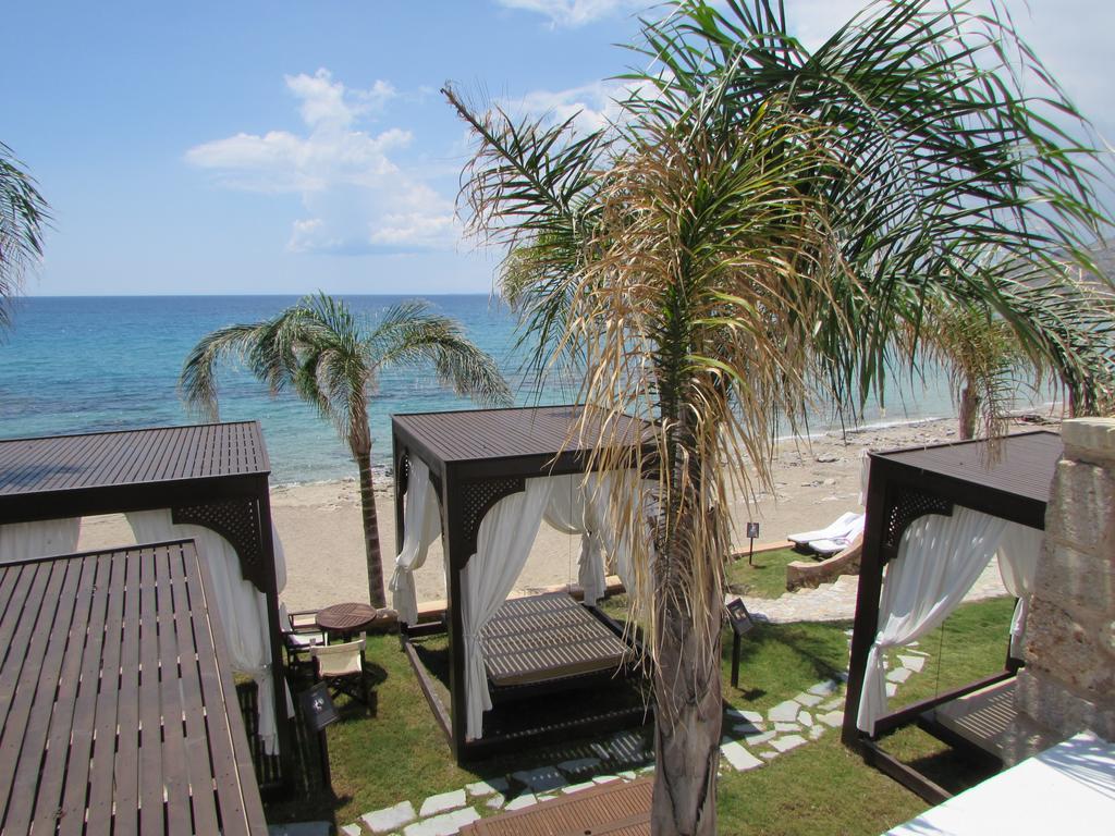 Coralli Apartments Pefki Екстериор снимка