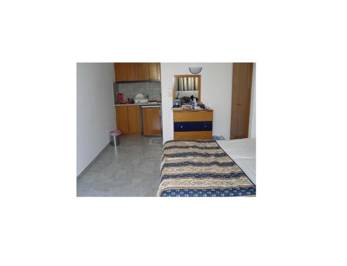 Coralli Apartments Pefki Екстериор снимка